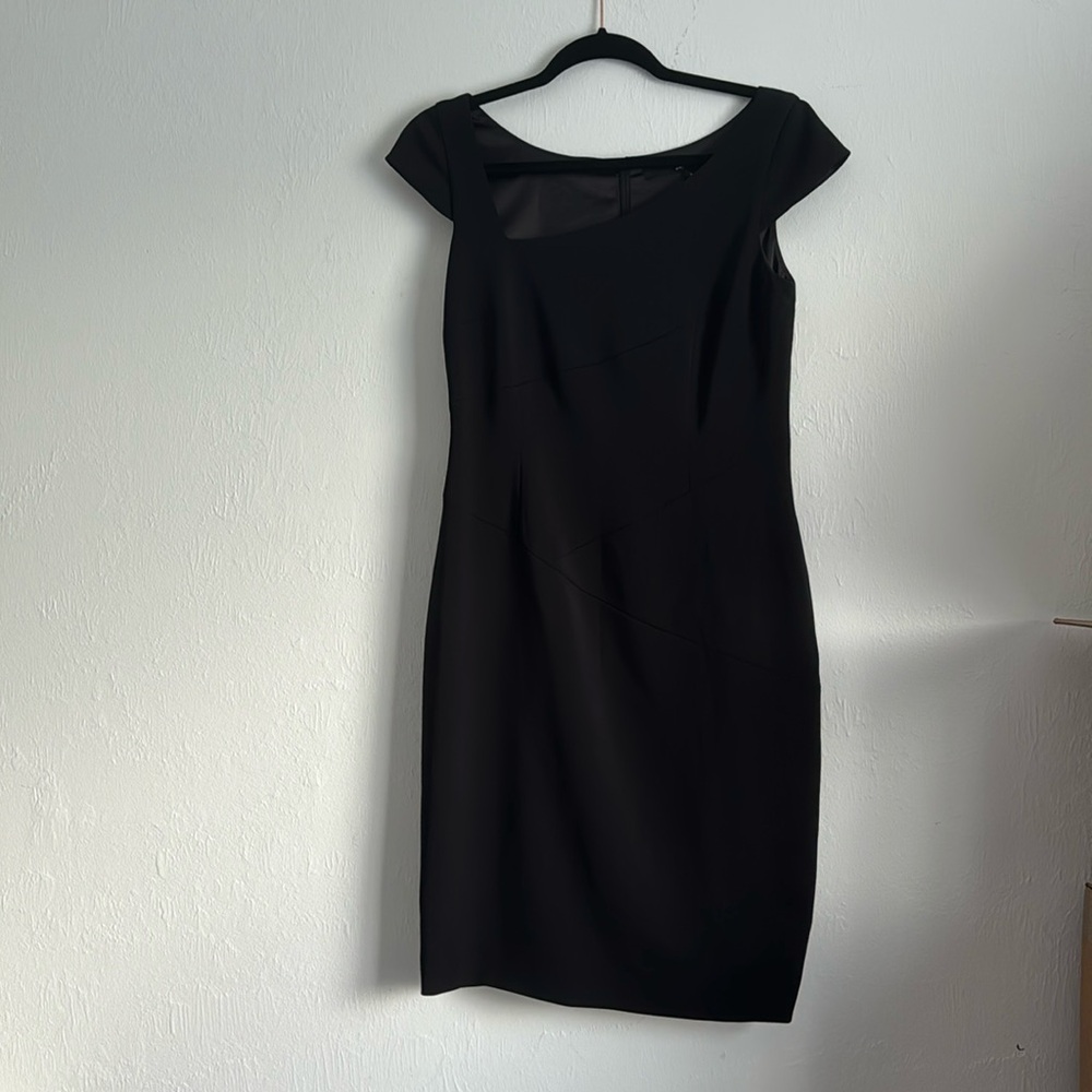 Little black dress - Picture 1 of 3